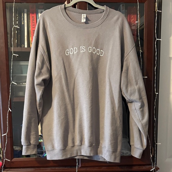 Jerzees Tops - Jerzees Gray Inspirational Sweatshirt